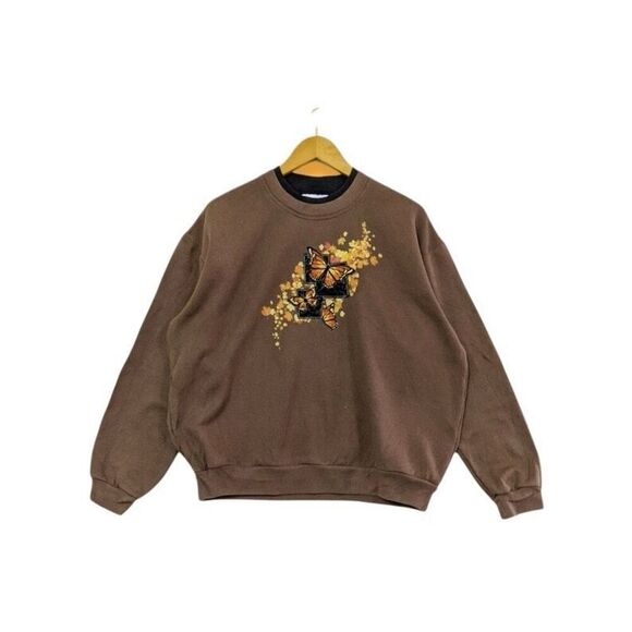 ✨Country Store Butterfly Crewneck Sz Large Sweatshirt Embroidery Logo✨ - Picture 1 of 9